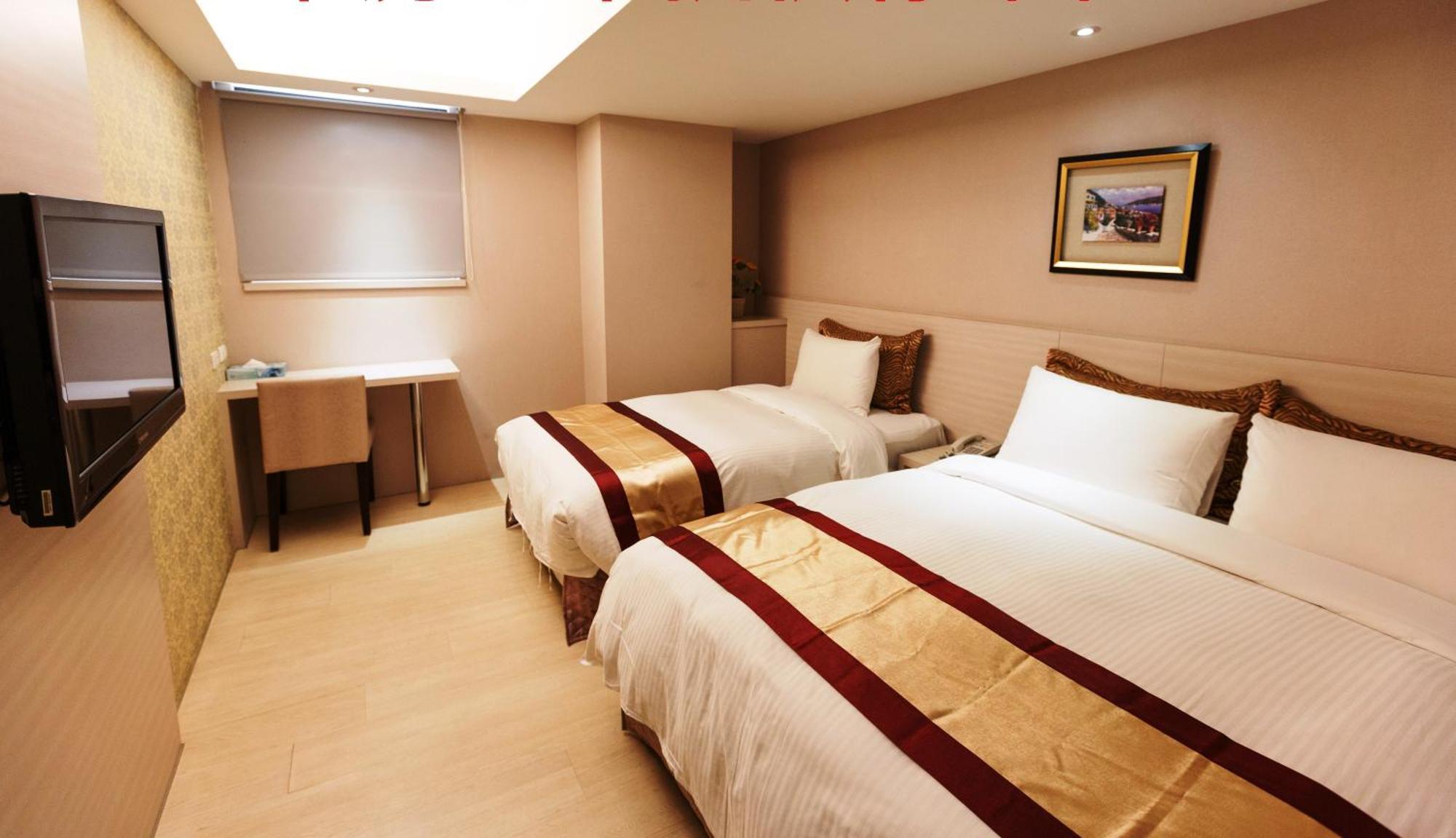 宜都大飯店 Idol Hotel Kaohsiung Exterior photo