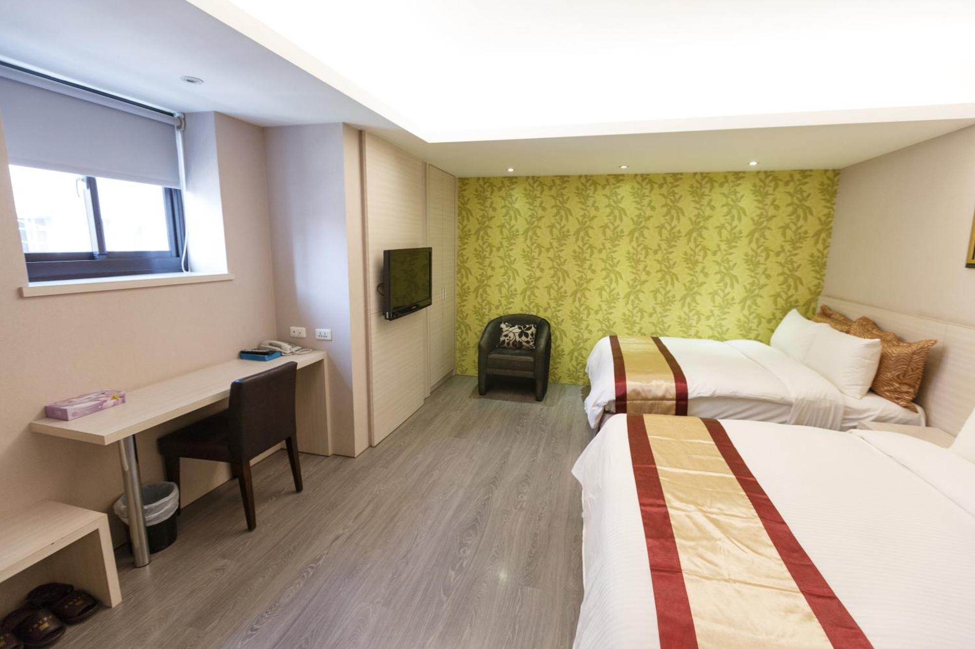宜都大飯店 Idol Hotel Kaohsiung Exterior photo