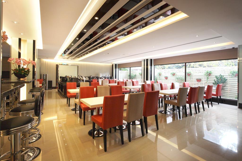 宜都大飯店 Idol Hotel Kaohsiung Exterior photo