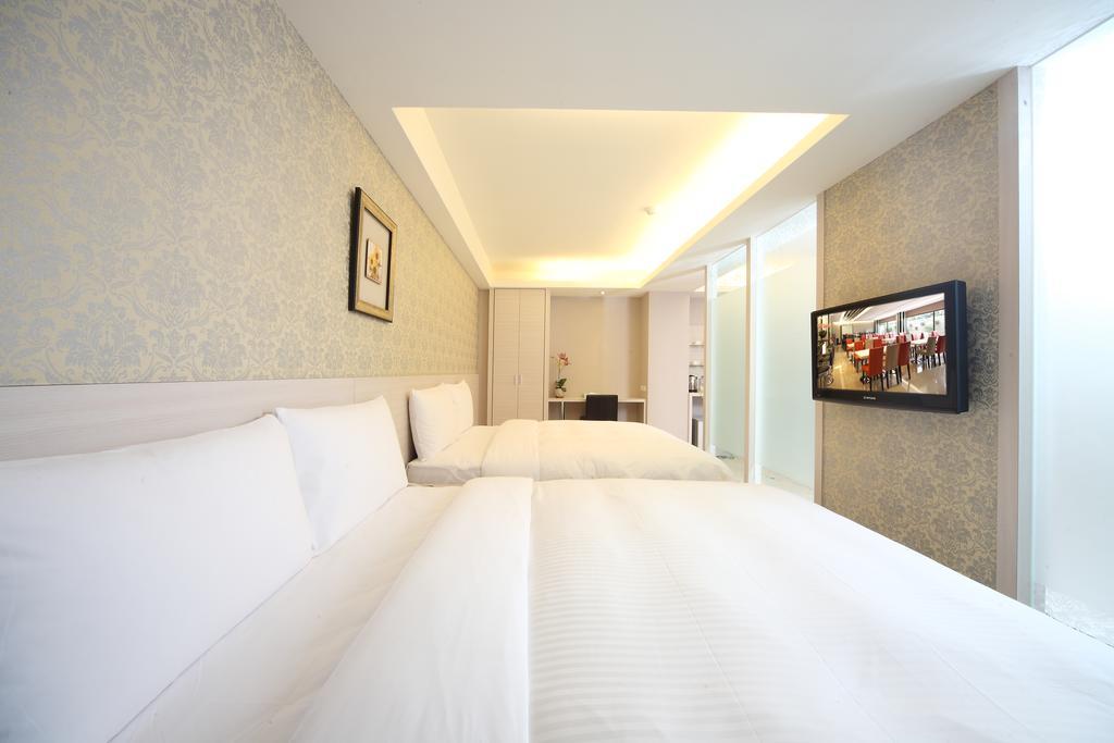 宜都大飯店 Idol Hotel Kaohsiung Exterior photo